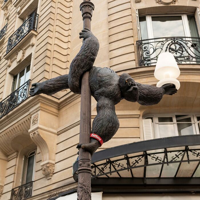 "I Make Interventions To Make People Smile": 30 Clever Interpretations Of Public Spaces Through Street Art By Frankey