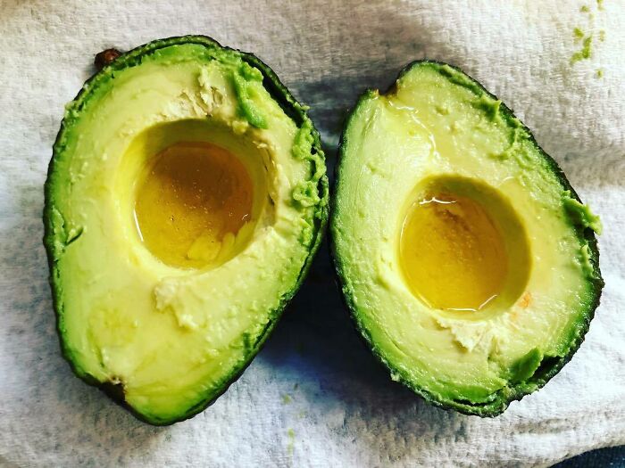 Avocado with honey