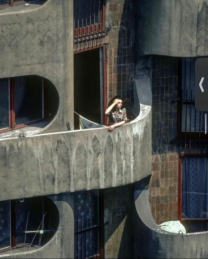 Damsel In Distress. . . Wroclaw, Manhattan