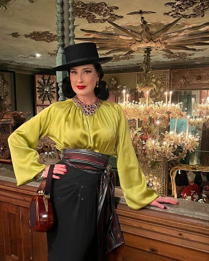 Dita Von Teese﻿