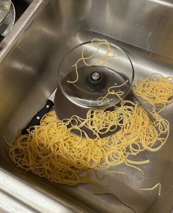 Weird-Funny-Cursed-Images