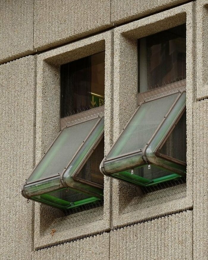 Breuninger Department Store