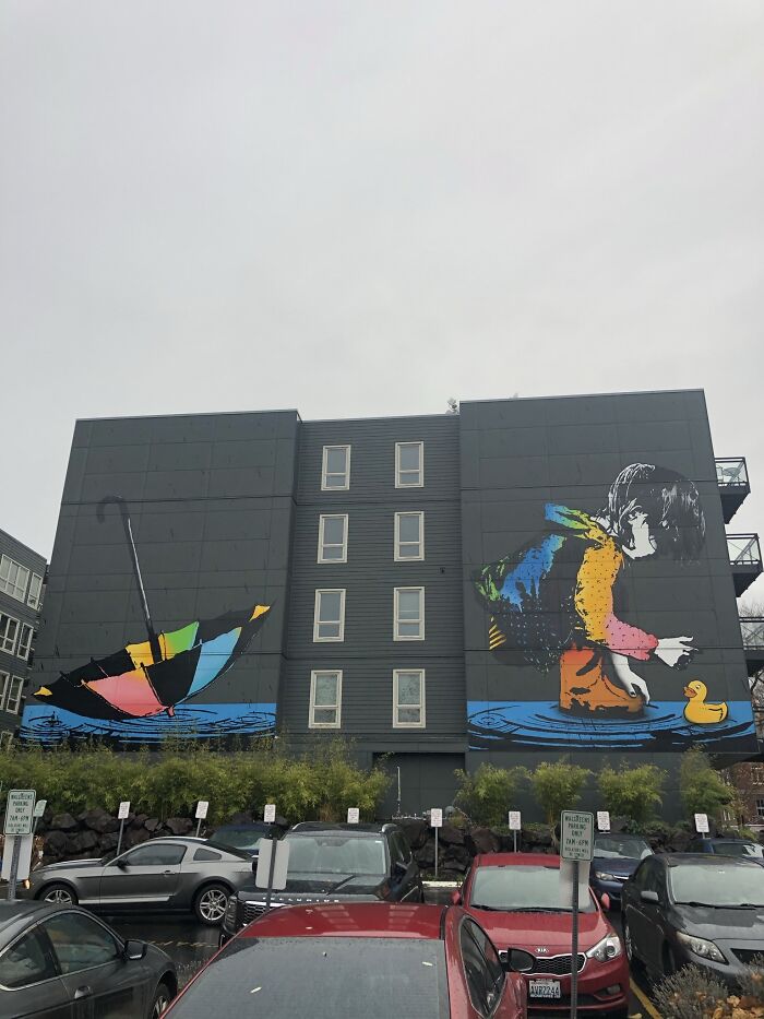 Apt Building Outside Seattle