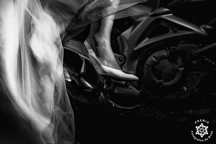 "Riding The Wedding Day" Photo By Rocio Sanchez