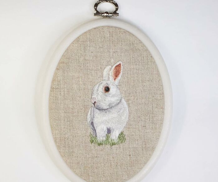 I Made Realistic Embroidered Pet Portraits