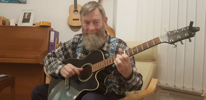 My Papa Plays 10 Instruments In Total: Guitar, Banjo, Ukulele, Double Bass, Cello, Clarinet, Saxophone, Harmonica, Mandolin And Piano