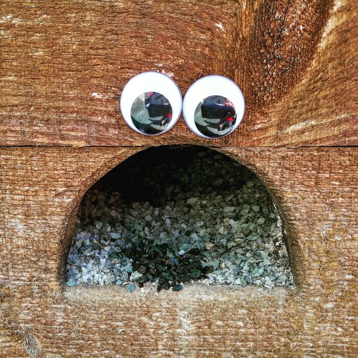 Hey, I'm Sebastian From Bamberg. I've Seen A Ghost Tonight. During The Day, I Don't Believe In Ghosts. At Night, I'm A Little More Open-Minded