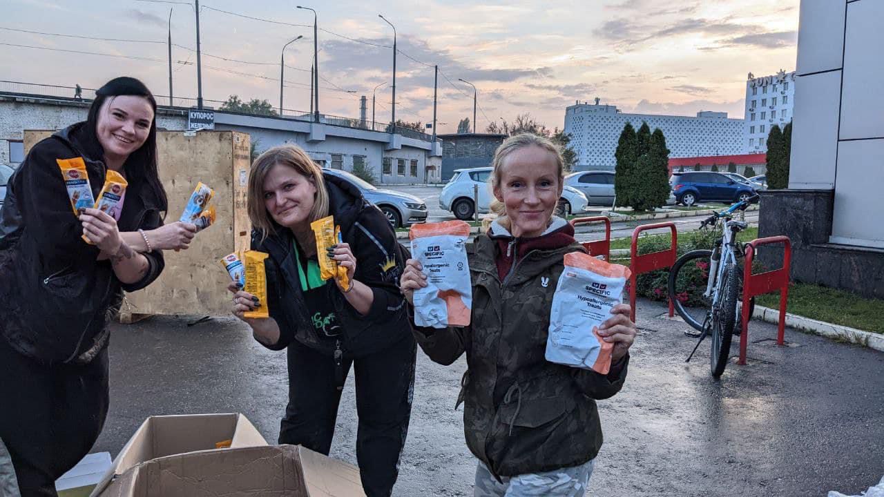 These People In Ukraine Have Dedicated Their Lives To Helping Unfortunate Animals All Across Their Country