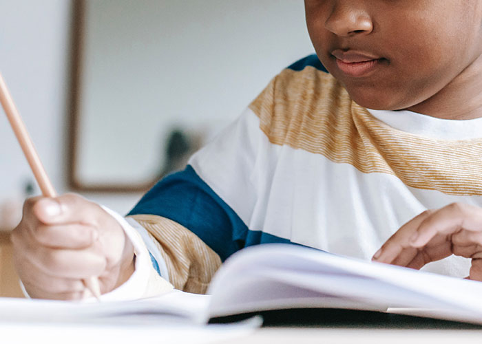 30 People Who Grew Up With Strict Parents Share The Most Absurd Rule They Had To Live By