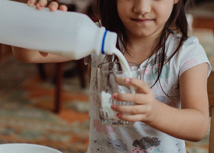 30 People Who Grew Up With Strict Parents Share The Most Absurd Rule They Had To Live By