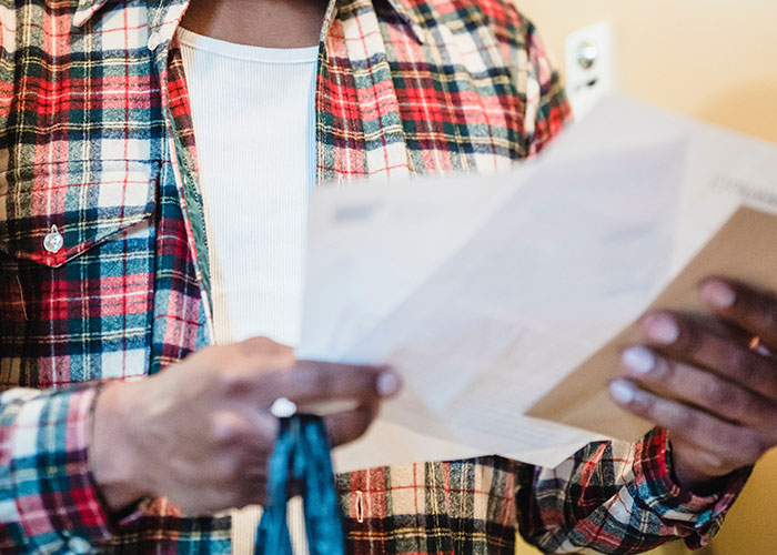 30 People Who Grew Up With Strict Parents Share The Most Absurd Rule They Had To Live By