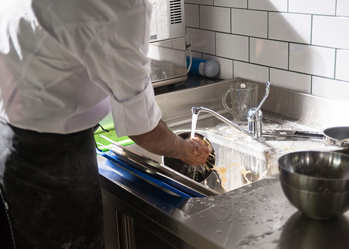 Someone Asks All-You-Can-Eat Buffet Workers To Share Their Horror Stories, And They Don't Hold Back (30 Answers)