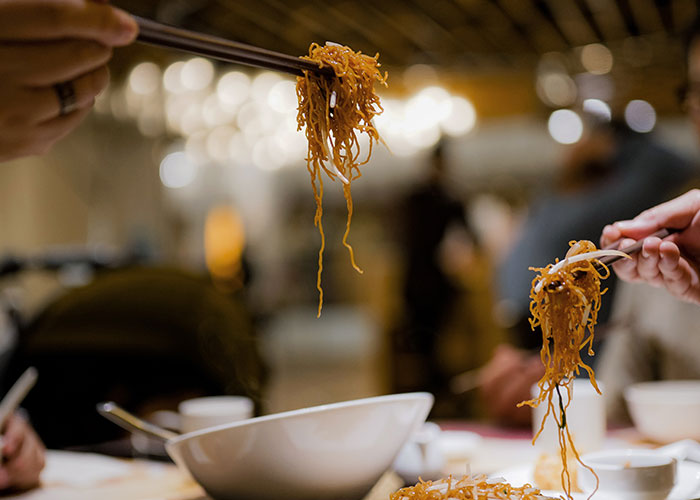 Someone Asks All-You-Can-Eat Buffet Workers To Share Their Horror Stories, And They Don't Hold Back (30 Answers)