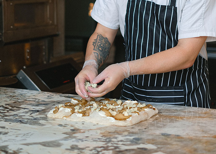 Someone Asks All-You-Can-Eat Buffet Workers To Share Their Horror Stories, And They Don't Hold Back (30 Answers)