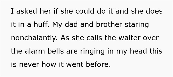 Person Shares How They Failed To Notice Key Cues That Their Parents Wouldn't Pay For Their 18th B-Day Dinner Person Shares How They Failed To Notice Key Cues That Their Parents Wouldn't Pay For Their 18th B-Day Dinner