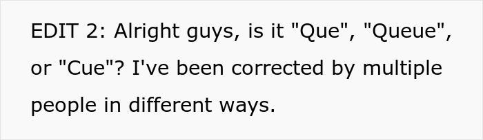 Netizens Applaud This Plane Passenger For Coming Up With The Perfect Revenge On People Who Keep Pulling On Their Seat When Standing Up