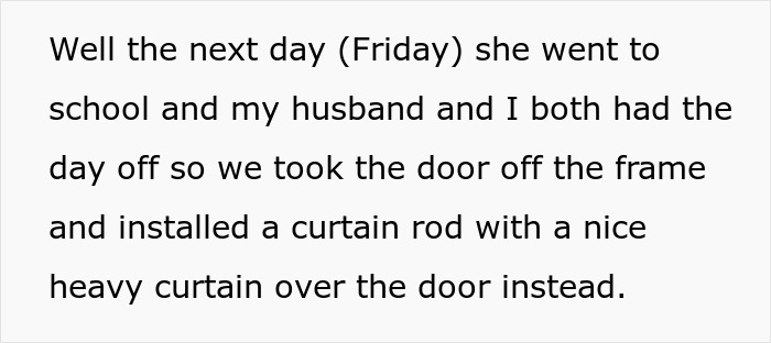 14-Year-Old Won’t Stop Slamming Her Bedroom Door And Parents Replace It With A Curtain, But She’s Not Having It 14-Year-Old Won’t Stop Slamming Her Bedroom Door And Parents Replace It With A Curtain, But She’s Not Having It