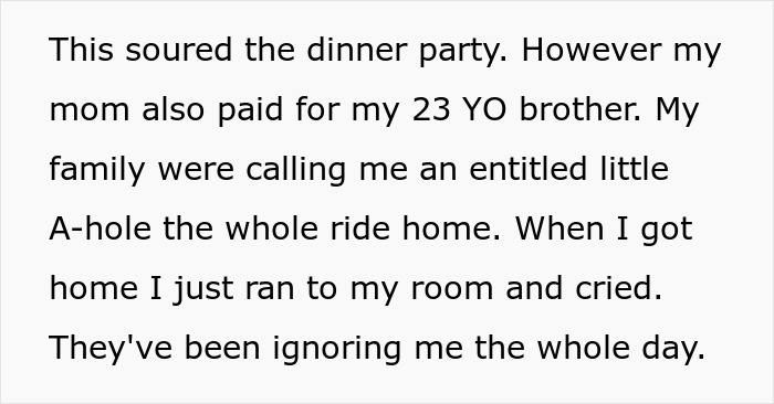 Person Shares How They Failed To Notice Key Cues That Their Parents Wouldn't Pay For Their 18th B-Day Dinner Person Shares How They Failed To Notice Key Cues That Their Parents Wouldn't Pay For Their 18th B-Day Dinner