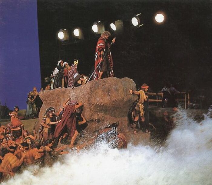 The Ten Commandments (1956). Cecil B. Demille