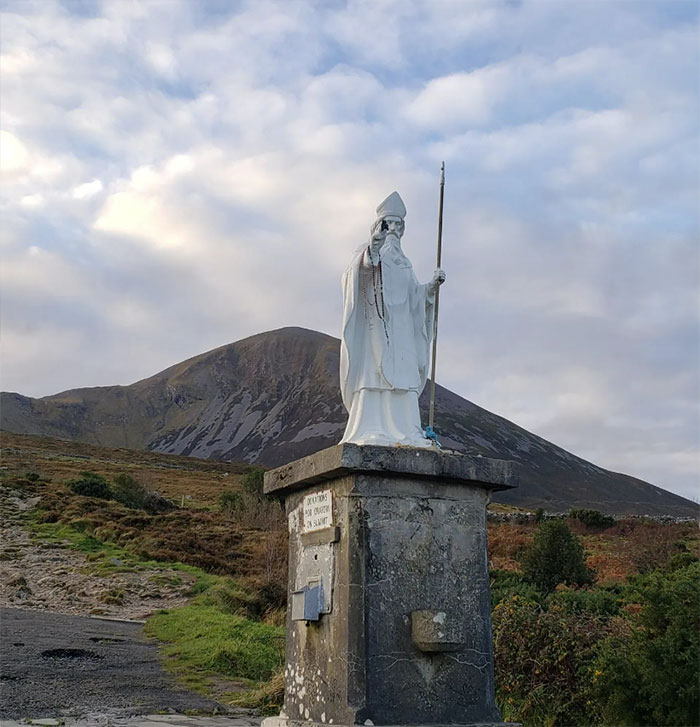 Photo of St Patrick's statue