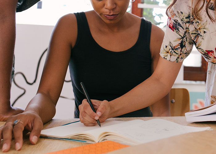 30 People Reveal What Moments At Work Made Them Quit On The Spot