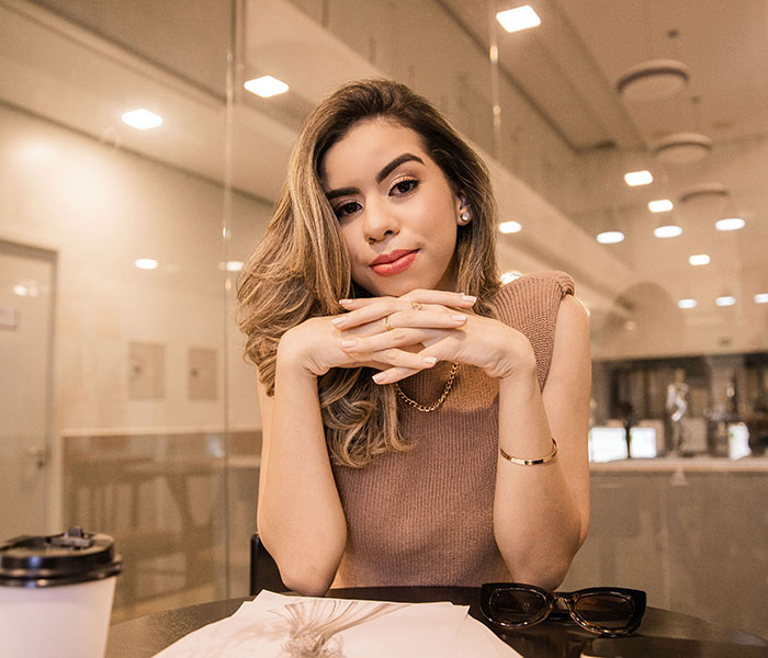 Boss Expected This Employee To Give Up Her 1st Class Seat For Her, Says She Has A "Lack Of Respect For Protocol" When She Doesn't Boss Expected This Employee To Give Up Her 1st Class Seat For Her, Says She Has A "Lack Of Respect For Protocol" When She Doesn't