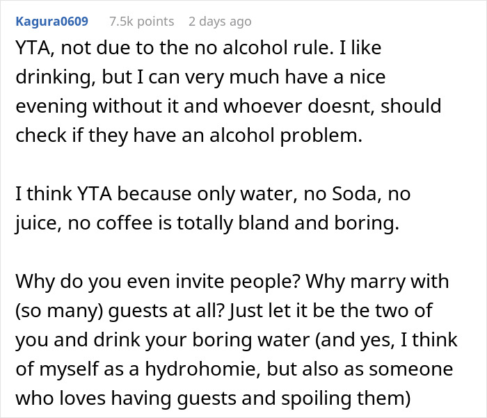 &ldquo;Am I A Jerk For Having A Dry Wedding And Serving Only Water For Drinks?&rdquo;: The Internet Gives This Engaged Woman A Reality Check