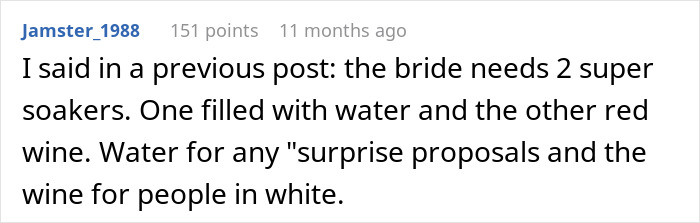 "I Purposefully Spilled A Giant Glass Of Wine On My Mother At My Brother's Wedding" "I Purposefully Spilled A Giant Glass Of Wine On My Mother At My Brother's Wedding"