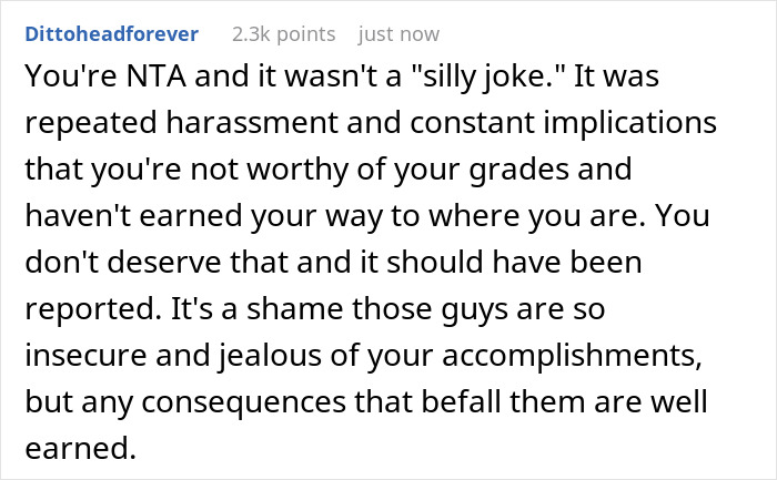 University Student Is Backed Online For Reporting Her Classmates Who Kept Hanging ‘Pretty Privilege’ On Her University Student Is Backed Online For Reporting Her Classmates Who Kept Hanging ‘Pretty Privilege’ On Her