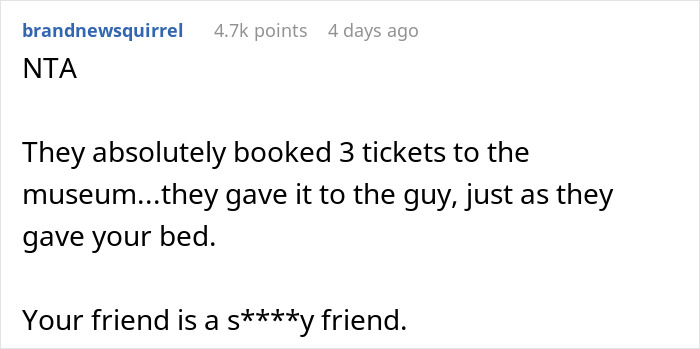 &ldquo;I Had A Gut Feeling&rdquo;: Woman Ditches Girls' Trip On Her Way To The Airport