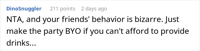 Couple Charge Their Guests For Drinks They Made On Their Kitchen Counter As If It Was A Bar, Are Shocked When They Leave