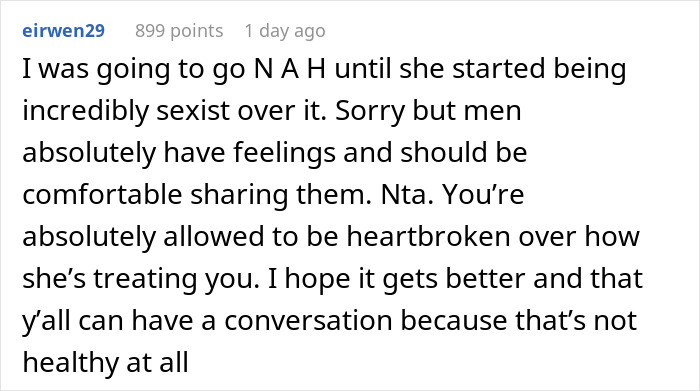 Husband Is Conflicted Over Who Is Right After Wife Tells Him That There Is No Way He&rsquo;ll Be In The Room When Their Child Is Born