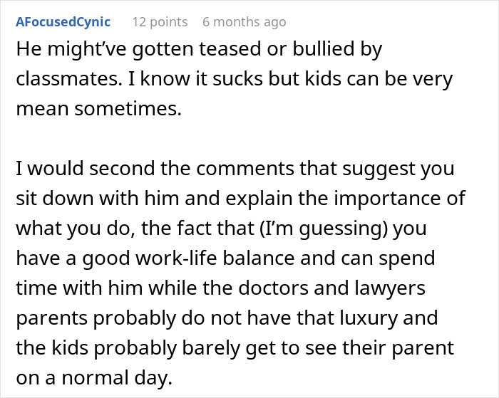“I Think My Son Is Embarrassed That I Am A Garbage Man. Advice?”: Sad Dad Asks Internet For Parenting Help “I Think My Son Is Embarrassed That I Am A Garbage Man. Advice?”: Sad Dad Asks Internet For Parenting Help