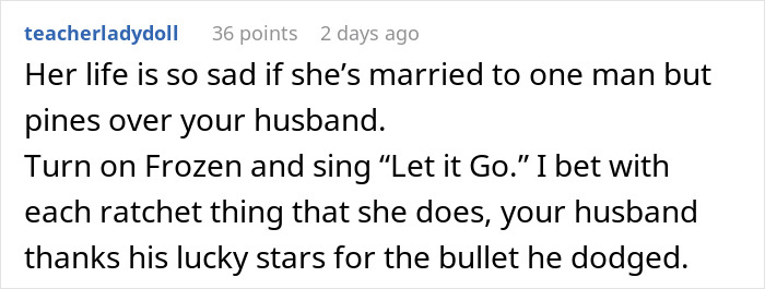 "One Of My Husband's Friends Made Me Uncomfortable At Our Wedding, But It's My Own Fault" "One Of My Husband's Friends Made Me Uncomfortable At Our Wedding, But It's My Own Fault"