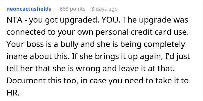 Boss Expected This Employee To Give Up Her 1st Class Seat For Her, Says She Has A "Lack Of Respect For Protocol" When She Doesn't Boss Expected This Employee To Give Up Her 1st Class Seat For Her, Says She Has A "Lack Of Respect For Protocol" When She Doesn't