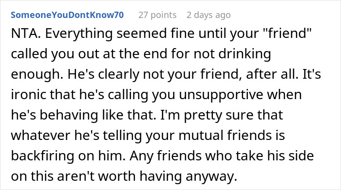 Couple Charge Their Guests For Drinks They Made On Their Kitchen Counter As If It Was A Bar, Are Shocked When They Leave