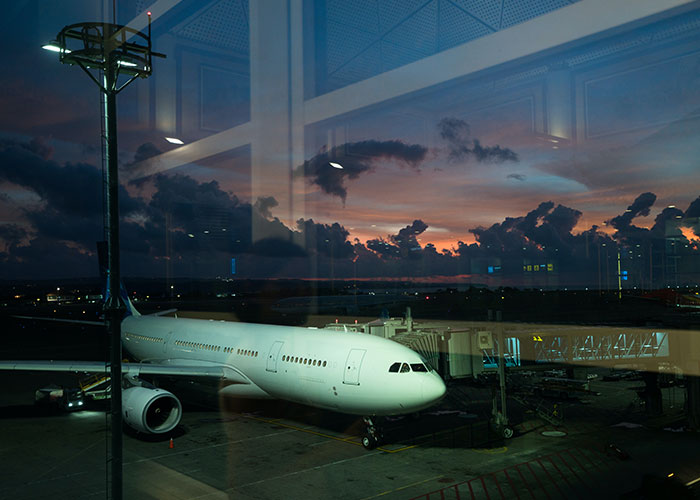 Worker Gets Creative After Company Changes His Flight To One 12 Hours Earlier To Save &pound;80, Costs Them Over &pound;1,000 Instead