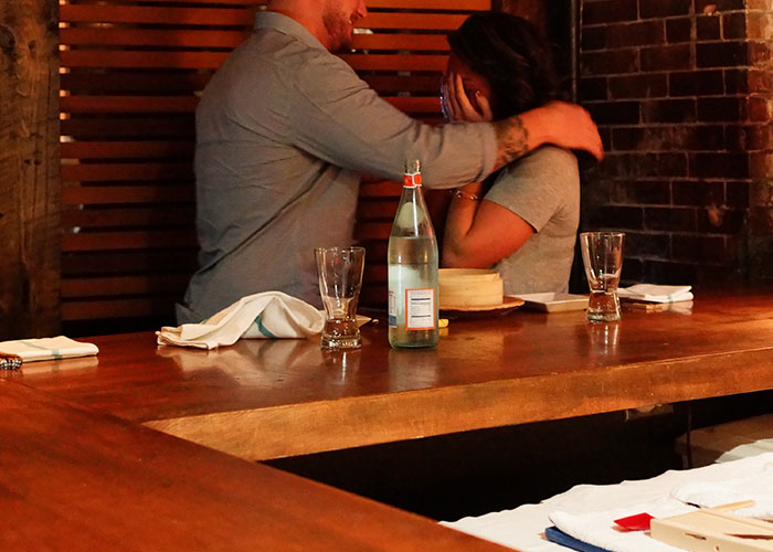 "I Got Booed Out Of The Restaurant After I Said No": 30 People Share Their Experiences And Opinions On Public Proposals