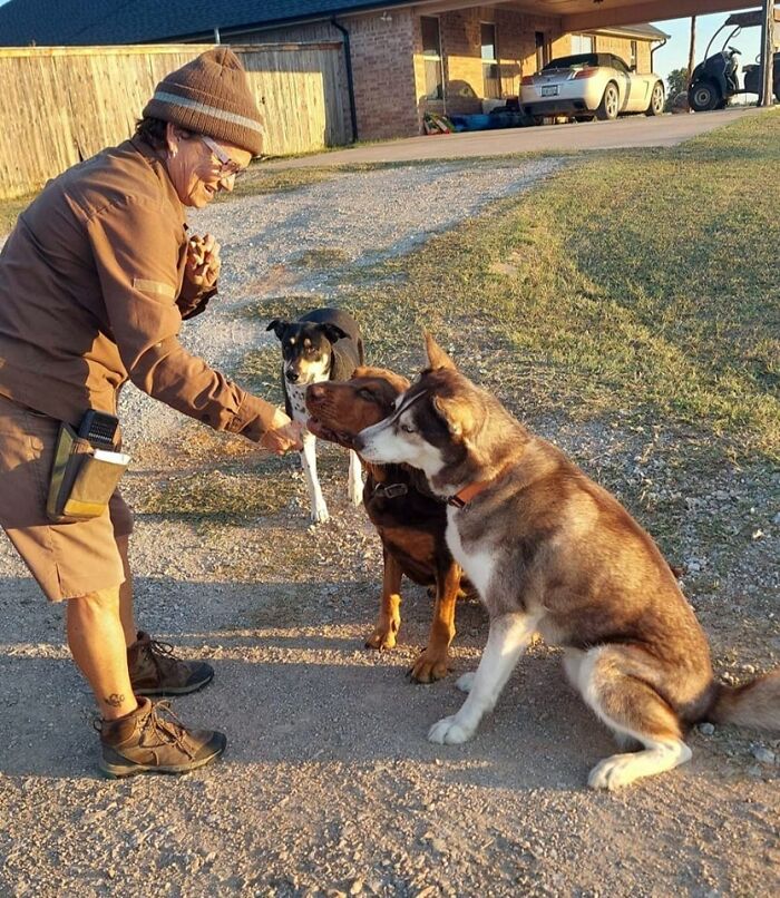 Meeks, Bella And Daisy Mae Saying Hi From Decatur Tx