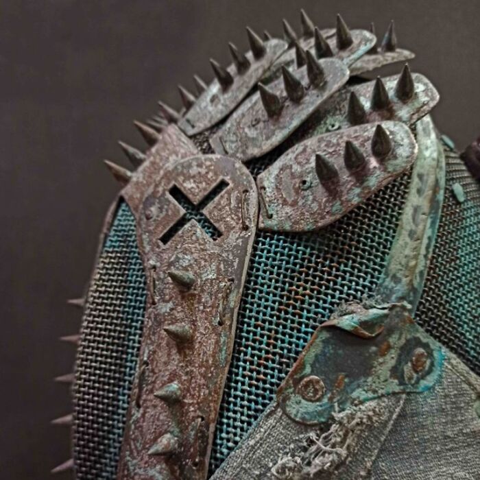 I Upcycled My Old Fencing Mask Into A Cyberpunk Mask I Upcycled My Old Fencing Mask Into A Cyberpunk Mask