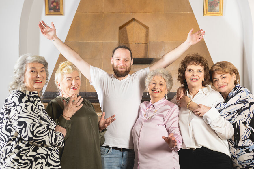 I Photographed These Five Romanian Ladies Who Are Over 70 To Show How They Shine Without Any Filter I Photographed These Five Romanian Ladies Who Are Over 70 To Show How They Shine Without Any Filter