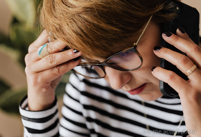 Person Frustrated After They Get Work Call 8 Years After Quitting And The Caller Won’t Stop Asking For Help