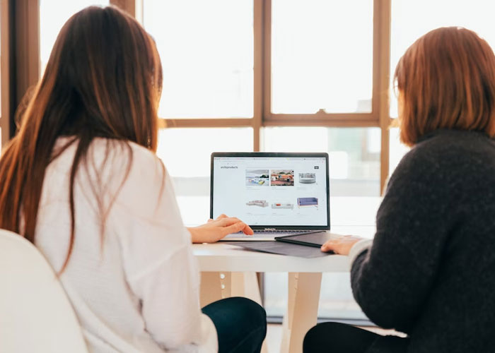 30 Savage Ways People Got Revenge On Their Bosses Before Leaving The Job