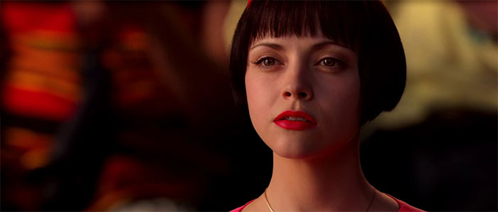 Christina Ricci looking at someone 