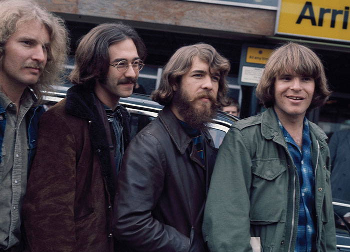 “I Guess It Rains Down In Africa”: 30 People Share Their Most Hilariously Misheard Lyrics