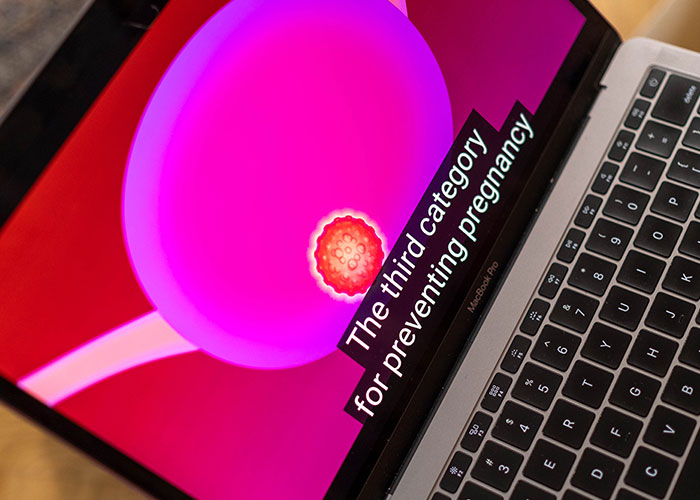 Mom Is Furious After Gay BIL Refused To Explain To Her 11-Year-Old Daughter How Gay Sex Works, Making Her Cry