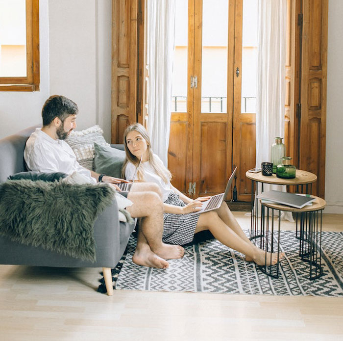 Man Demands Girlfriend &ldquo;Split Expenses Proportional To Income&rdquo; After She Gets Better-Paying Job, Increases Rent On Apartment He Owns