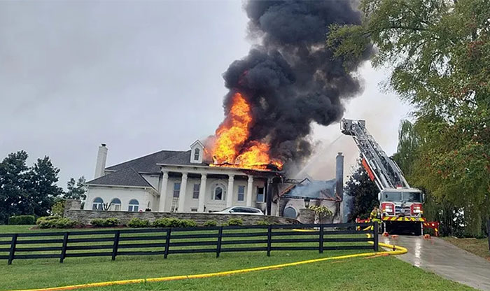 Honest Listing On Zillow Of A Property In Flames, Shared By This Landlord, Got Bought By A British Family