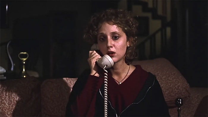 Woman talking in the phone 