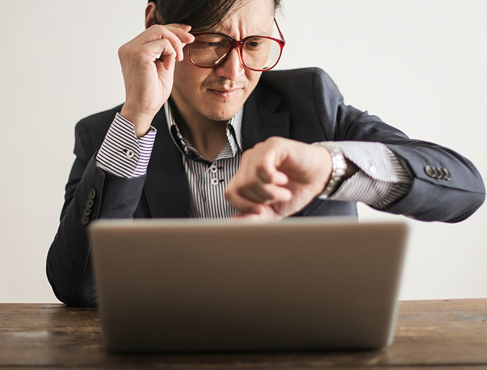 Management Criticizes Worker For Taking &ldquo;Longer Breaks&rdquo; Although He Works Through His Usual Ones, Is Surprised When Equipment Starts Breaking